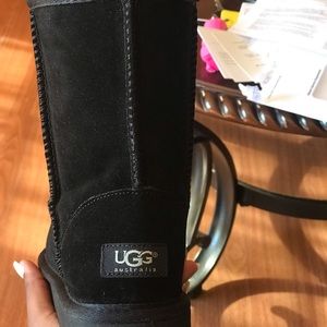 UGG boots. Brand new just got Wrong size! (9)